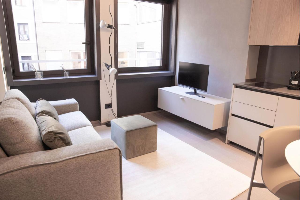 Exclusive Retreat Few Steps From Duomo - Apt 1 Milano Esterno foto
